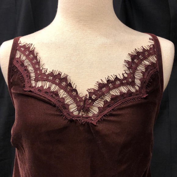 NWT! Max Studio camisole style top - Picture 4 of 8